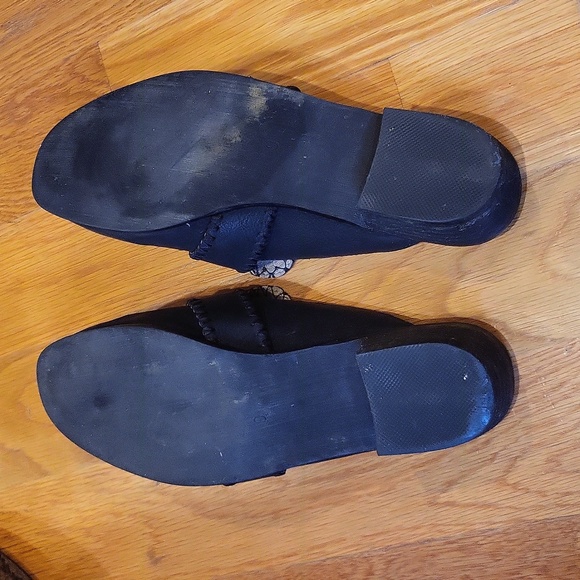 Corkys "Canterbury" Leopard Printed Loafers - Picture 7 of 10